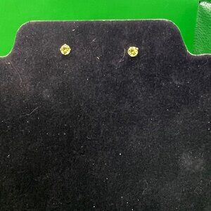 Estate 14K Gold Peridot Stud Earrings Mexico Hallmarked Light Green Fine Jewelry